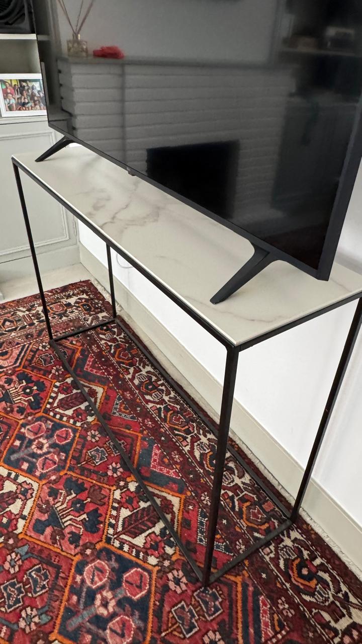 Mesa consola con encimera de mármol – El Corte Inglés