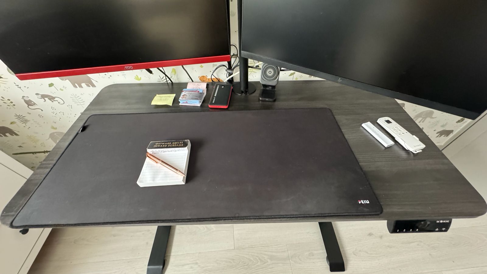 Escritorio de altura ajustable