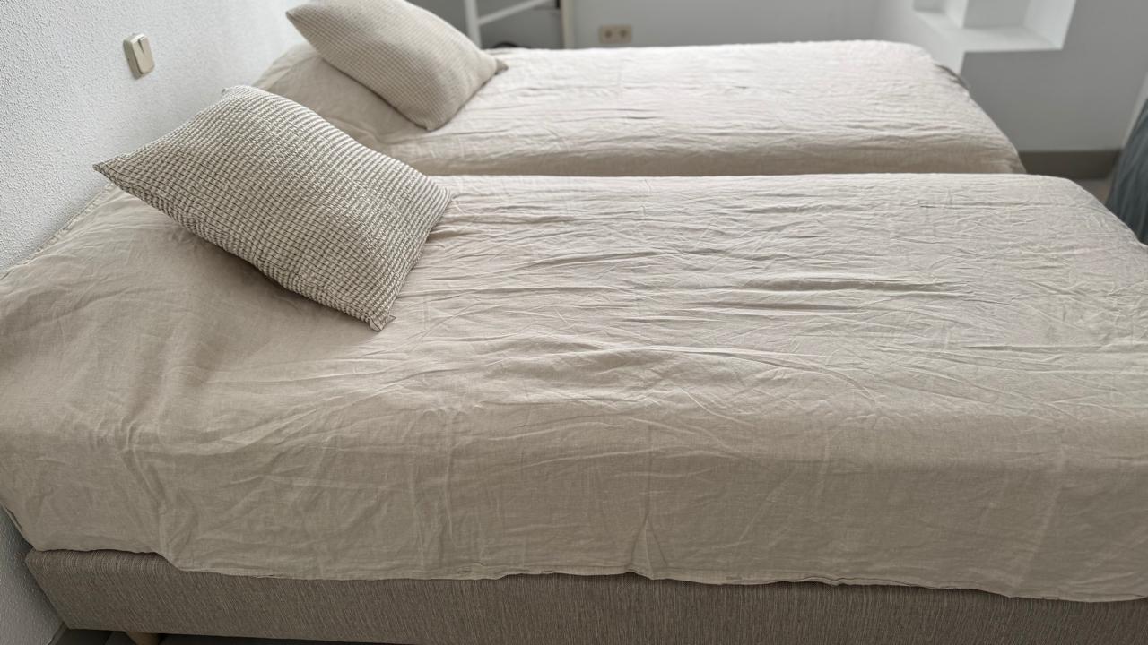 Base + colchón cama individual El Corte Inglés 90×200